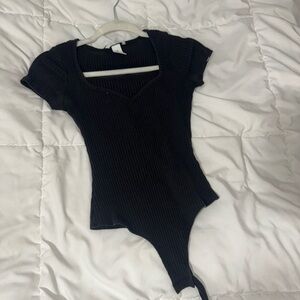 H&M Black Fitted Bodysuit Top